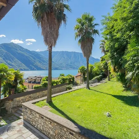 Villa Luxury In *