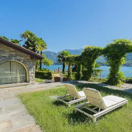 Villa Luxury In *