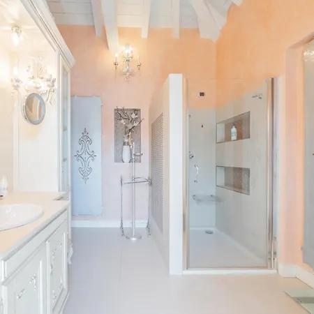 Villa Luxury In Tremezzo