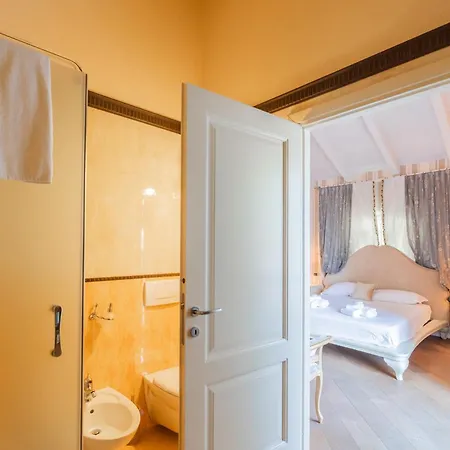 Luxury In Villa Tremezzo