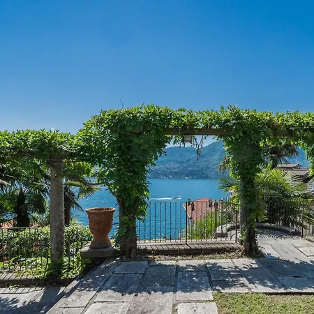 Luxury In Villa Tremezzo